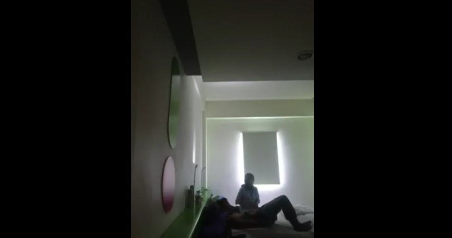 Cewe Remaja Viral Sendiri Di Rumah Di Genj0t Paksa Abang Penjual Galon
